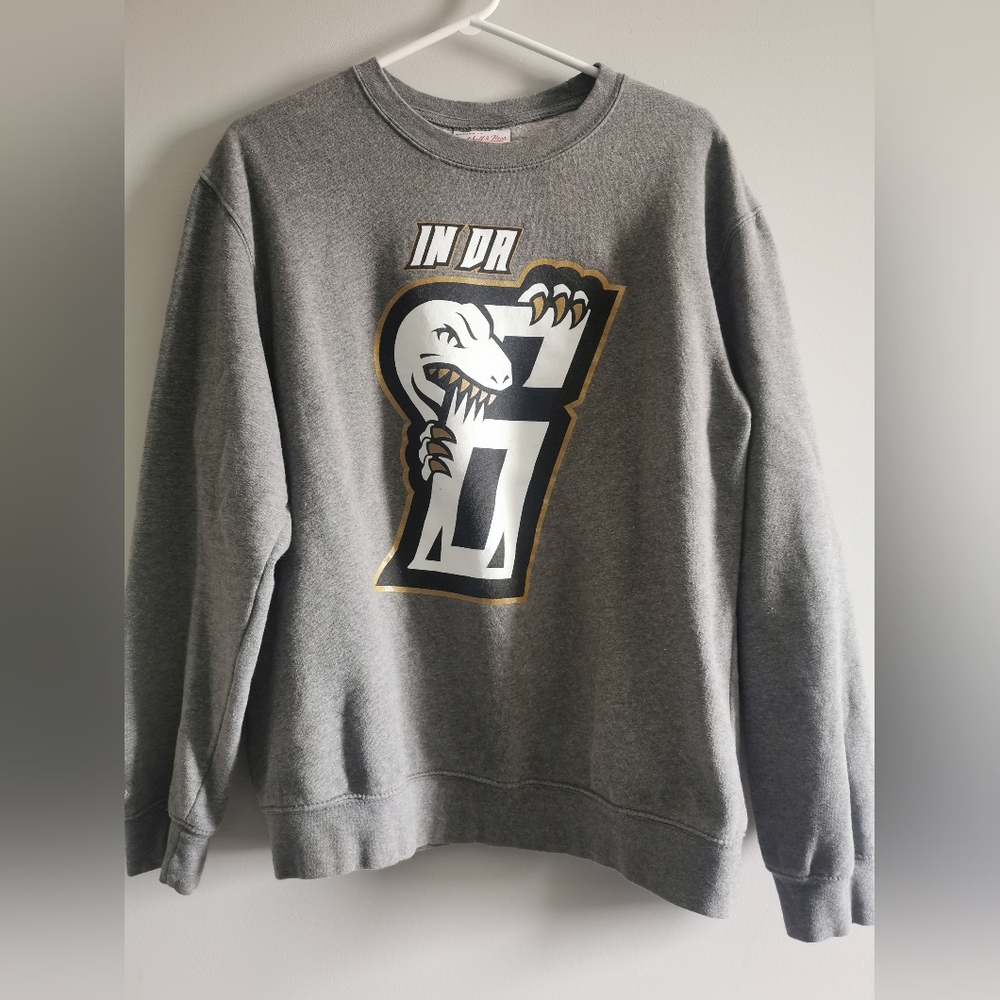 (3/$12) - Mitchell & Ness Mens Raptors Pullover Crewneck. Black/Grey Large.